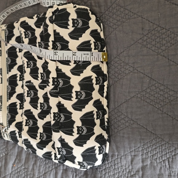 bungalow360 bat crossbody bag NWT - Picture 4 of 11